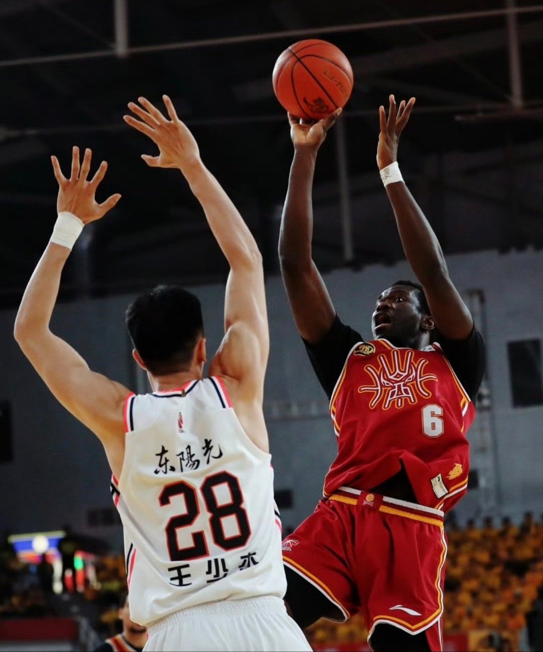 CBA季后赛赛程吃紧,曼联集结日绝杀压哨,态度坚定,团队化学反应显著(CBA季后赛) CBA季后赛赛程吃紧,曼联集结日绝杀压哨,态度坚定,团队化学反应显著(CBA季后赛)