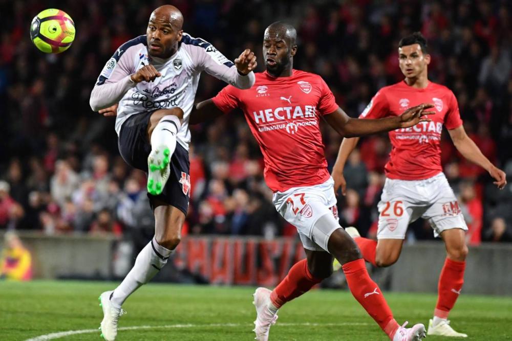 深圳男篮训练开放日；关键时刻战术微调引欢呼；法甲在即；球探报告显示潜力(绝嗣帝王有崽啦群臣欢呼笔趣阁免费阅读)