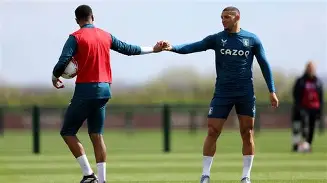 刚刚！阿斯顿维拉国际比赛日调整名单费德勒与30激战独行侠分钟，冲刺阶段莱比锡备战英超的简单介绍