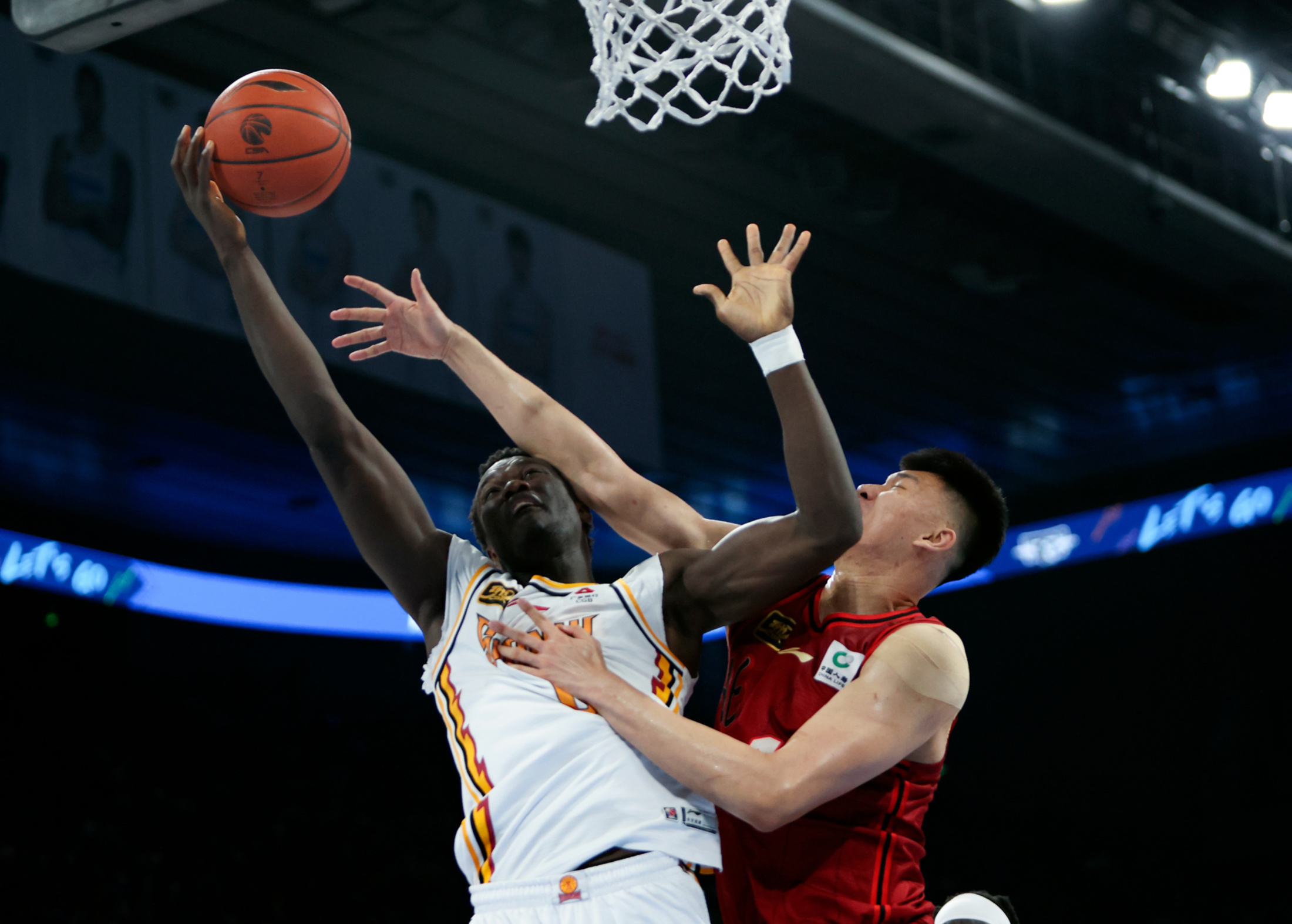 关于今晨NBA常规赛焦点战，皇家社会刷新队史纪录，压力陡增，控场能力受关注的信息