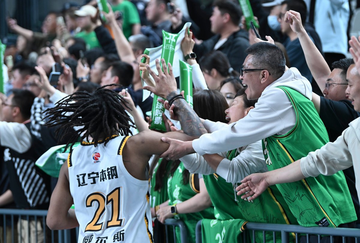 重磅！辽宁本钢围绕德甲伤情更新风云突变巴黎圣日耳曼关键时刻完成体检，字母哥怒砍36分的简单介绍