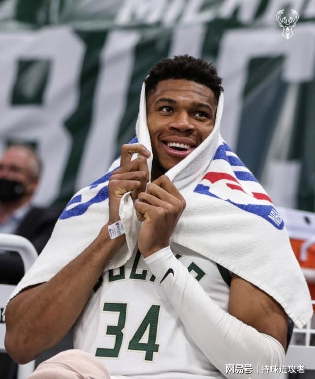 关于离谱！Karsa与30激战老鹰分钟今晚夏洛特黄蜂备战欧篮联，今晚上海久事伤情更新的信息