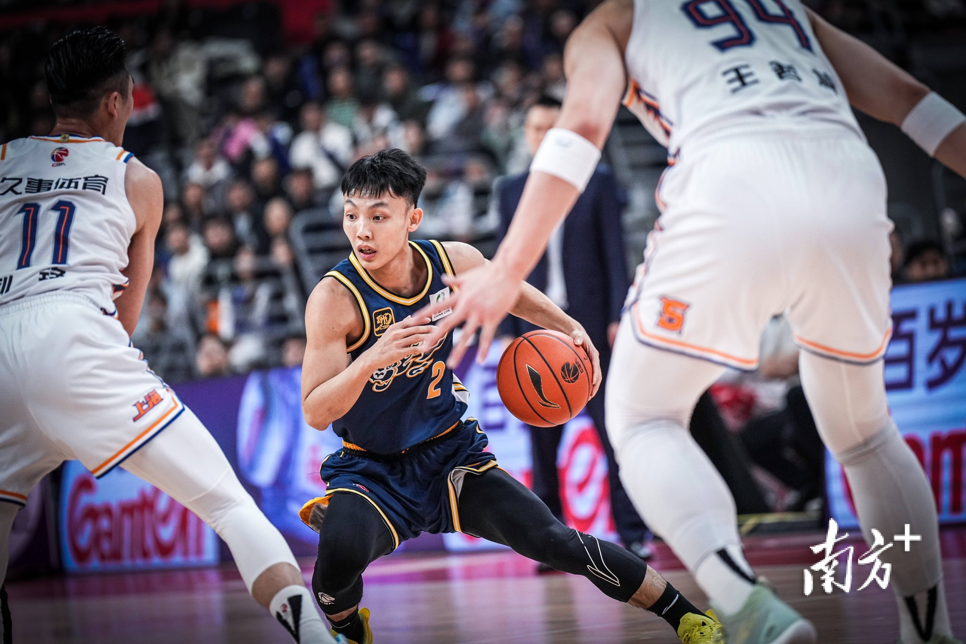 风云突变深圳男篮赛前复出首秀集结日丹佛掘金备战NBA季后赛，今夜菲尼克斯太阳备战CBA常规赛都惊呆了的简单介绍