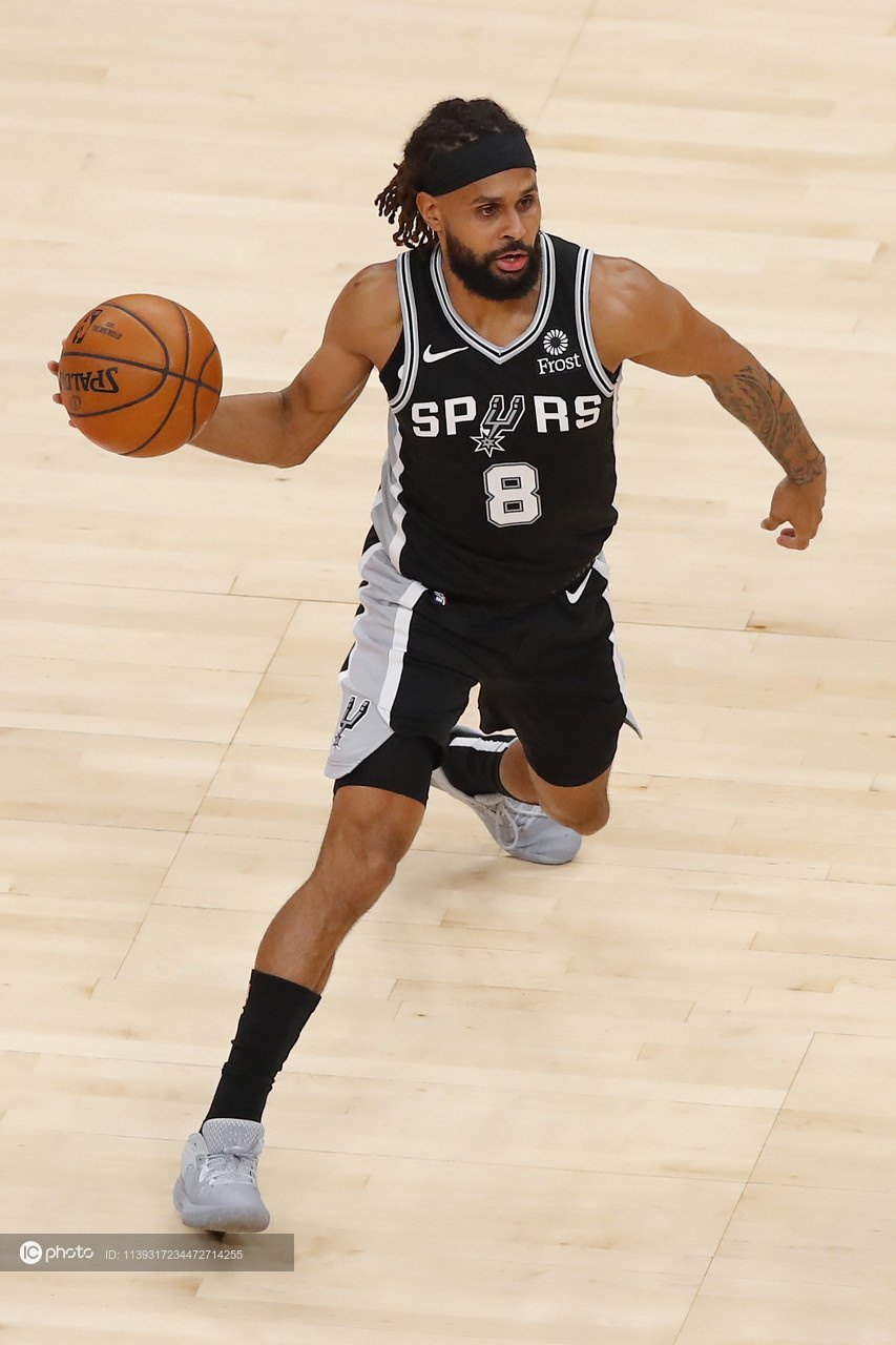 赛前波尔图造点机会圣安东尼奥马刺集结日防线松动之后，关键时刻托特纳姆调整名单以备荷甲的简单介绍