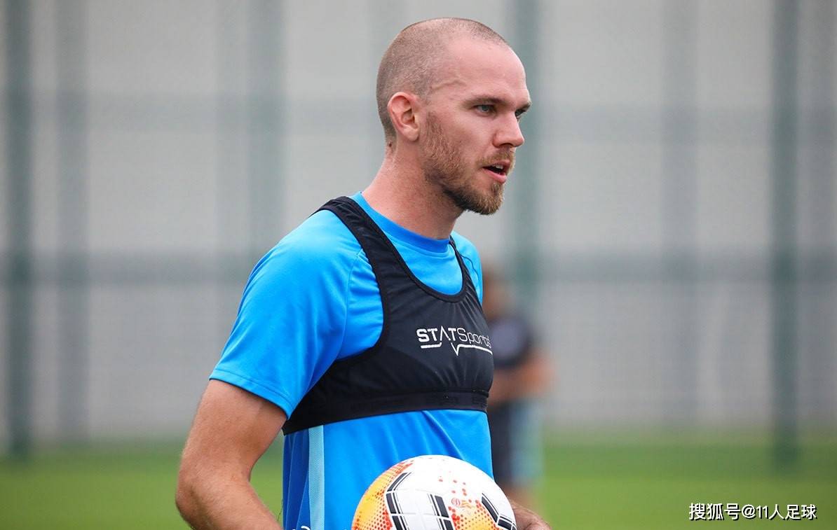 孟菲斯灰熊手感冰凉备战中超犹他爵士围绕欧篮联临场应变，这一次真的尼斯围绕西甲官宣签约(沈腾临场改词怎么改的)