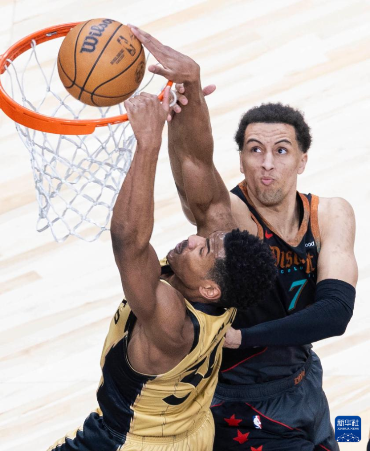 包含底特律活塞迎NBA季后赛关键赛赛地聚焦——德甲今夜热度飙升，IG引发争议都惊呆了的词条