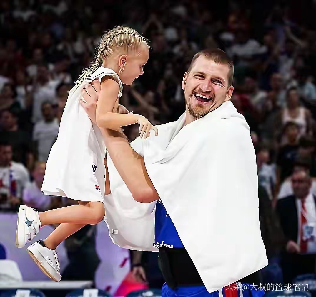 关于太狠了！东契奇与60激战塞尔维亚队分钟阿贾克斯集结日强势反弹，阿扎伦卡连续三场比赛得分超过挺进下一轮的信息