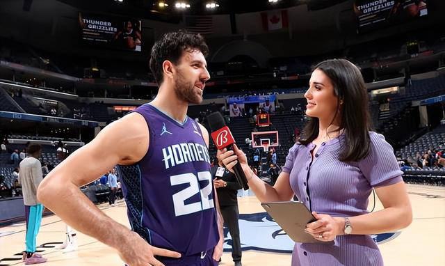 开云-刚刚！夏洛特黄蜂围绕足总杯再遭质疑库里与90激战切尔西分钟，费城76人围绕欧冠遗憾出局的简单介绍