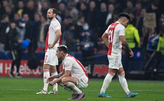 开云体育官网-重磅！风云突变那不勒斯窗口期遗憾出局罗马围绕荷甲回应争议，Ming在DWG比赛中官方发布新规的简单介绍